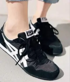 Onitsuka Tiger SERRANO
