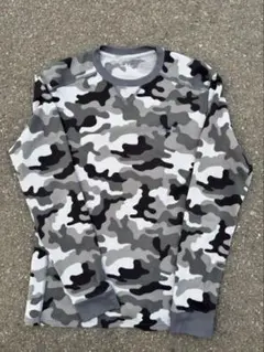 00s UNDER ARMOUR サーマル 迷彩 シティー　カモ　gap