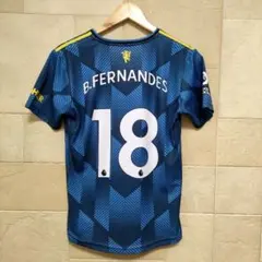 マンチェスターユナイテッド　21-22アウェイユニ　ブルーノフェルナンデス18番