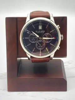 【不動】Tommy HILFIGER ダークブルー クロノグラフ 時計