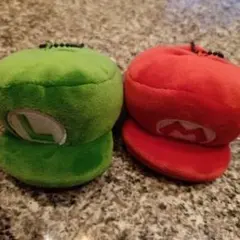 マリオ ルイージの帽子ぬいぐるみキーホルダーセット　2個