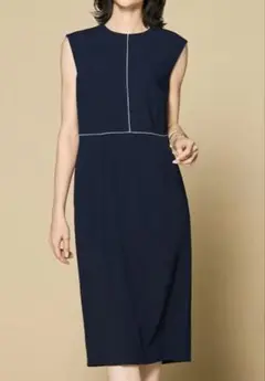 BEIGE ベイジCINDY ノースリーブワンピース　現行品　ネイビー　サイズ2のサムネイル