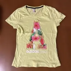 adidas neo フラワープリント Tシャツ