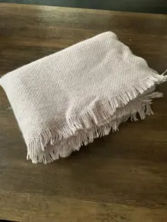 レディース♡ジーユー♡GU♡シンプル♡薄ピンク♡大判♡マフラー