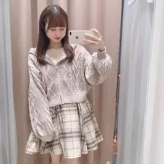 evelyn エブリン ハートケーブルニットパーカー ピンク