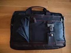 Item thumbnail for item 29f036cc-1404-435f-8f5c-9296c033504f