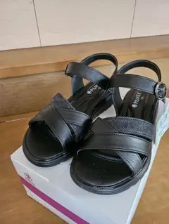 新品 パンジー 5479 ブラック S 履き心地満点 軽量 抗菌のサムネイル