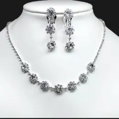 ラインストーン ネックレス イヤリングセット お花モチーフ 結婚式 社交ダンス