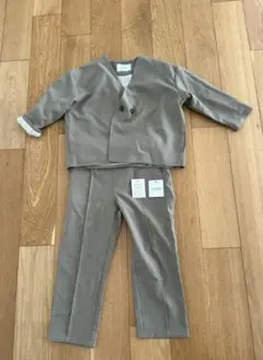 卒園式入学式　riziere ノーカラージャケット　セットアップ 裏地ストライプ