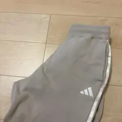 adidas スウェットパンツ ベージュ sサイズ美品