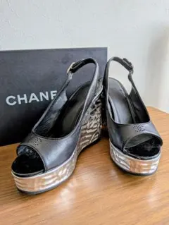 CHANEL サンダル シルバーウェッジソールのサムネイル