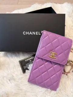 CHANEL パープル キルティング ショルダーバッグ　マトラッセ