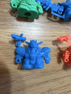 ガン消し ガンダム消しゴム 復刻版 コンプリート ミニブック - メルカリ