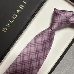 【新品未使用】ブルガリ ネクタイ パープル 無地系 セッテピエゲ【イタリア製】 新品未使用】ブルガリ ネクタイ パープル 無地系 セッテピエゲ