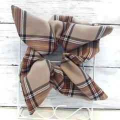 Item thumbnail for item 7e23003a-03eb-4431-b1a5-6e6749e32046