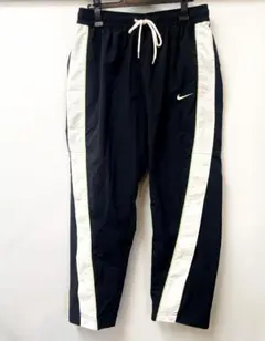 新品 NIKE シーズナル ウーブンパンツ XL 黒 ジョガーナイロンパンツ
