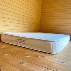 ニトリシングル