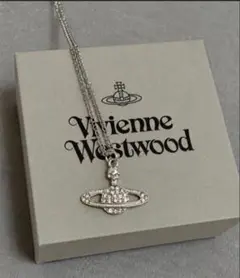 Vivienne Westwood ネックレス スカルオーブ