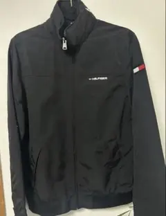 TOMMY HILFIGER ブラックナイロンジャケット S