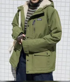 【新品未使用】Patagonia アウター　キッズ　XXL