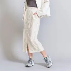 BEAUTY&YOUTH【美品】ジャガードタイトスカート　ロング丈のサムネイル