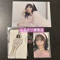 モモ　ランダムトレカ　特典トレカ　アクスタチャーム