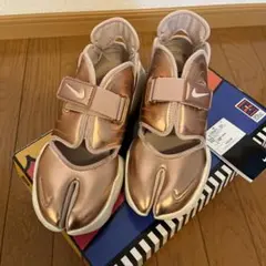 ★NIKE★ アクアリフト　メタリックピンク　25センチ
