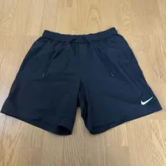 スポーツ ショートパンツ