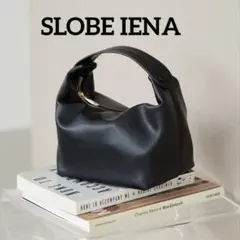 本日限定値下げ！SLOBE IENA トライアングルBAG （ブラック） - メルカリ