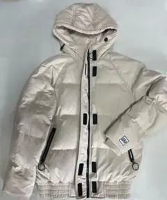 GAP フード付きベージュダウンジャケット