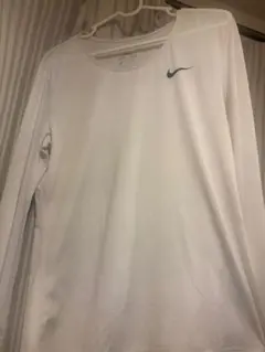 Nike ナイキ　パーカー　プルオーバー　ランニング　パッカブル　白　M