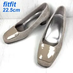 美品　fitfit パンプス　レザーバックルヒールニーカー グレー 22.5のサムネイル