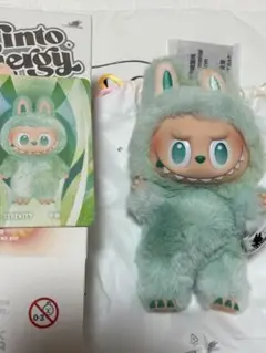 SERENITY ラブブ　エナジー　ぬいぐるみペンダント　ぬいぐるみ　匿名配送