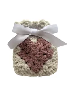 編み物　ポーチ　巾着　ハート　ハンドメイド　リボン