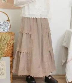 新品タグ付き　サマンサモスモス　切替レースペチスカート　モカ　ブラウン　ベージュ