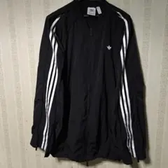 adidas Adilenium シーズン3 オーバーサイズSSTトラックトップ