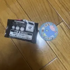 サンリオ タキシードサム 刺繍缶バッジ