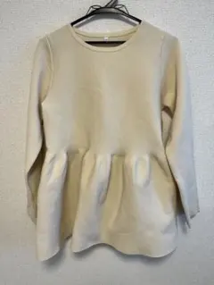 ベージュ フレアシルエット トップス Mサイズ