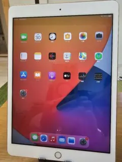 Apple ipad 第8世代 32GB バテッリー容量90% - メルカリ