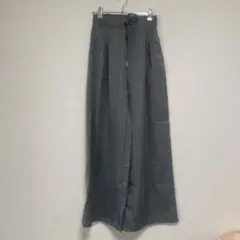 グレー ストライプ ワイドパンツ