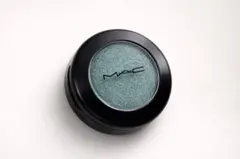 MAC ダズルシャドウ エクストリーム　エメラルドカット　アイシャドウ