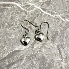 Me&Ro ミーアンドロー シルバー ハート型 スタッドピアス NYジュエリー 
