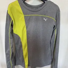 PUMAロングTシャツ　スポーツTシャツのサムネイル