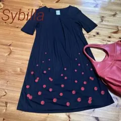 シビラ 赤い刺繍ドットのワンピース Lサイズ