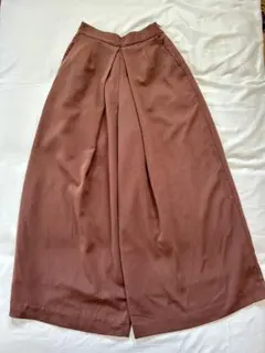 KBF+ フロントタックワイドパンツ