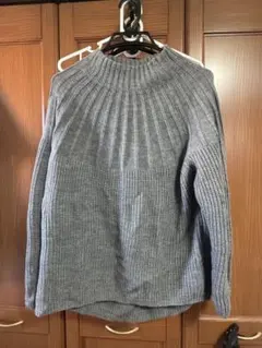 グレー ニットセーター 長袖 リブ編み