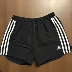 adidas アディダス ショートパンツ