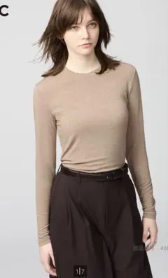 ベージュ 長袖Tシャツ Sサイズ