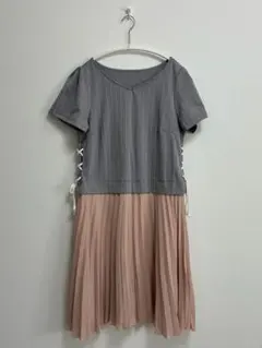 couture broachストライプ柄切り替えプリーツワンピースのサムネイル