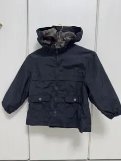 ブラックナイロンジャケット フード付き